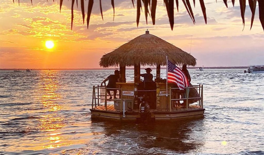 Photo of Cruisin' Tikis Panama City